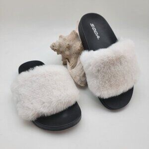 Women's Cream/Black Faux Fur Slipper Fuzzy Fluffy Slip On Slide Sandal Size 11